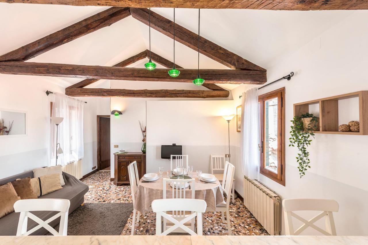 Colombina Like At Home 3 Bedrooms Fully Equipped Air Conditioned Venedik Dış mekan fotoğraf
