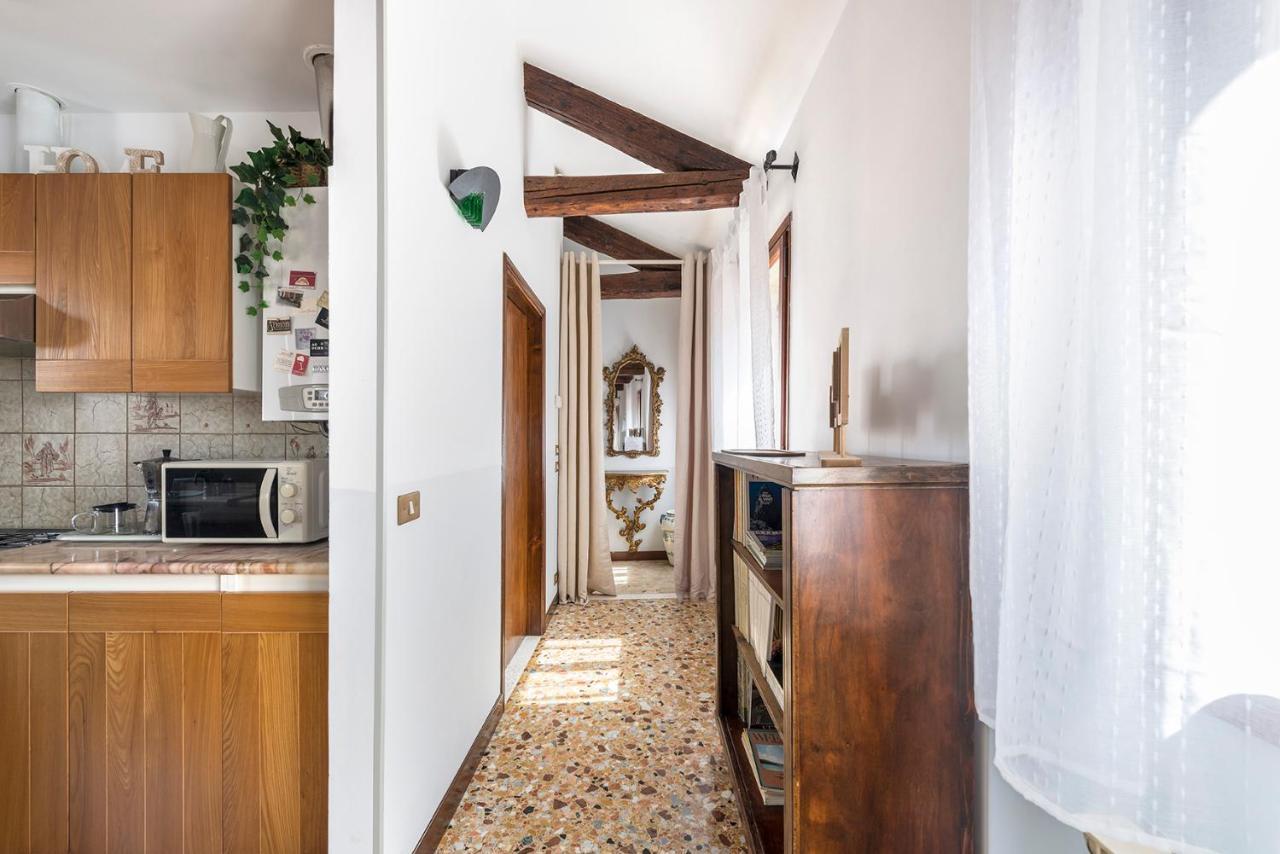 Colombina Like At Home 3 Bedrooms Fully Equipped Air Conditioned Venedik Dış mekan fotoğraf