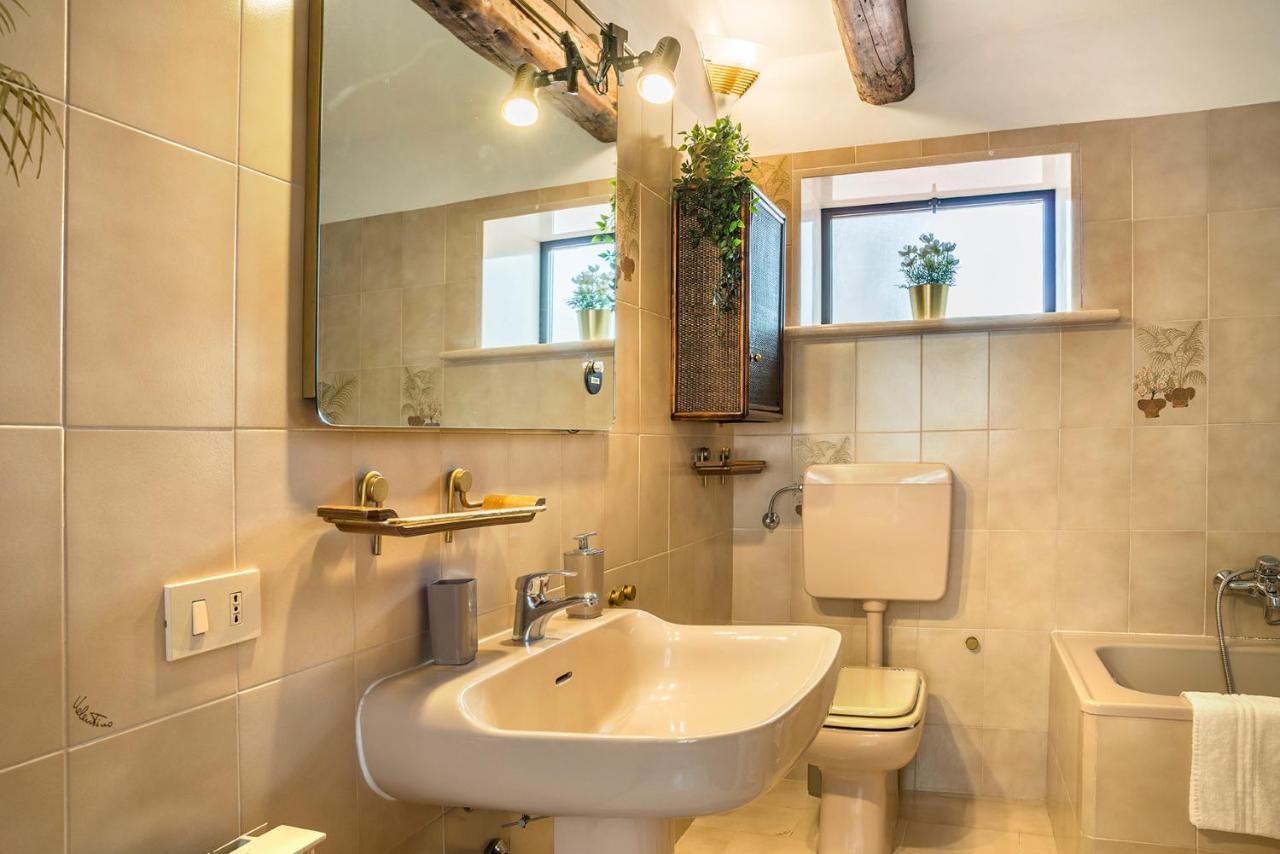 Colombina Like At Home 3 Bedrooms Fully Equipped Air Conditioned Venedik Dış mekan fotoğraf
